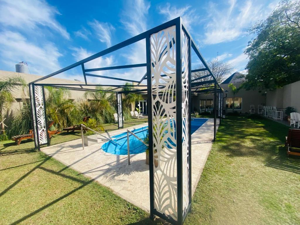 Hotel Suiza Termas de Río Hondo Exterior foto